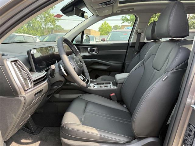 new 2025 Kia Sorento Hybrid car, priced at $41,365