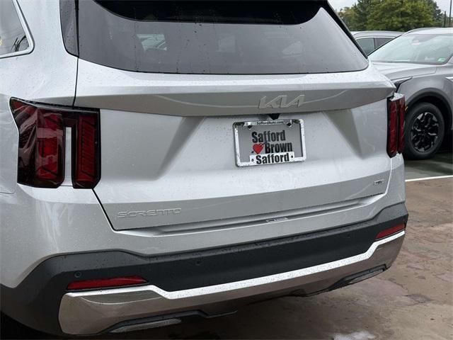 new 2025 Kia Sorento Hybrid car, priced at $38,500