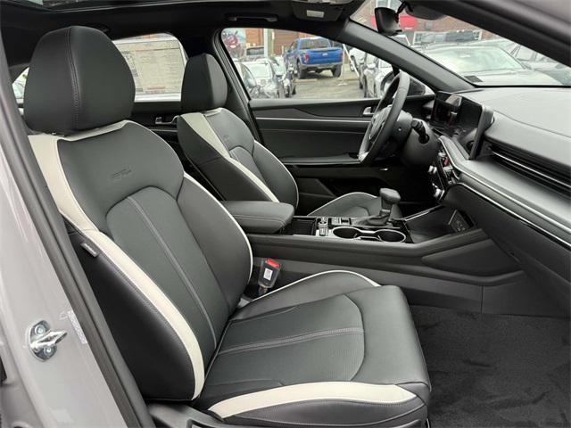 new 2026 Kia K5 car, priced at $32,274
