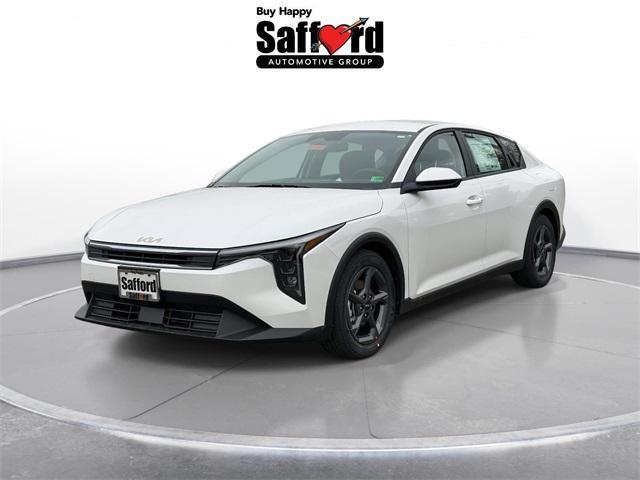 new 2025 Kia K4 car, priced at $23,387