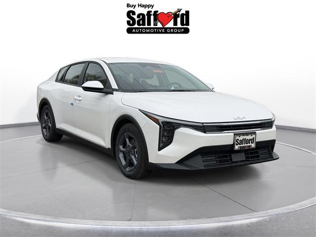 new 2025 Kia K4 car, priced at $23,387