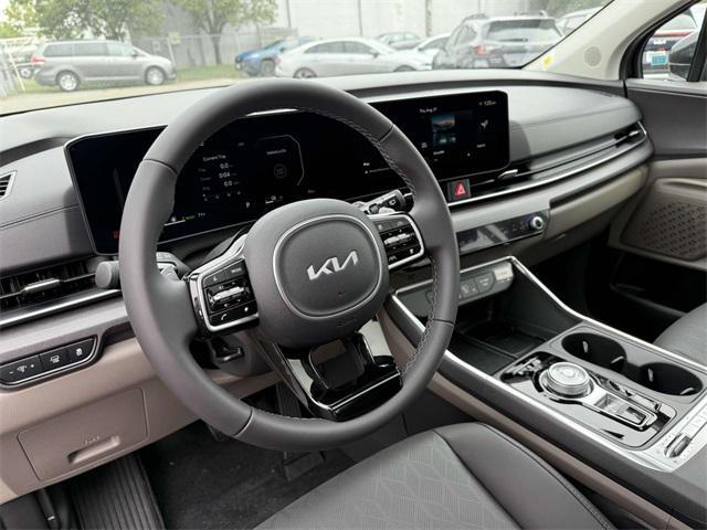 new 2026 Kia Carnival Hybrid car, priced at $47,696