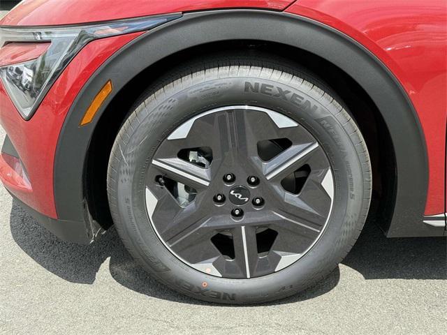 new 2025 Kia EV6 car, priced at $45,755