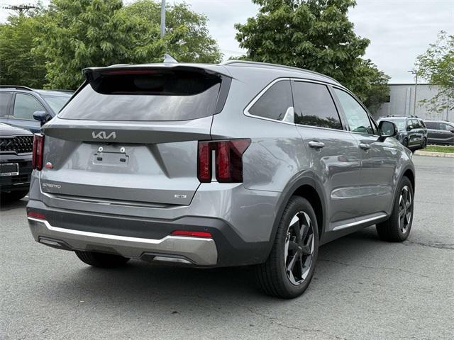 new 2025 Kia Sorento Hybrid car, priced at $41,365