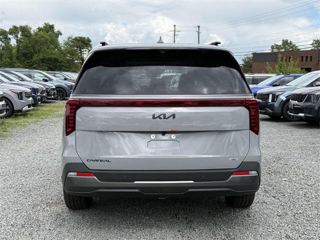 new 2025 Kia Carnival Hybrid car, priced at $52,450