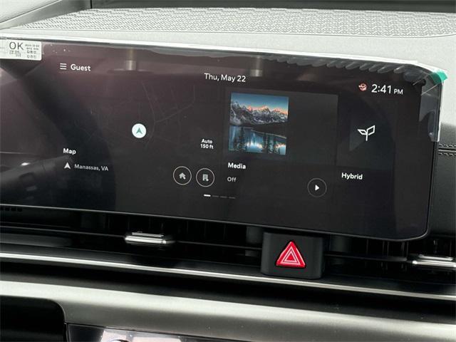 new 2025 Kia Carnival Hybrid car, priced at $52,450