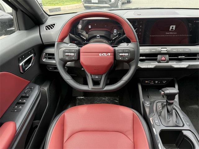 new 2025 Kia K4 car, priced at $27,575