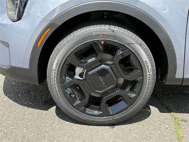 new 2025 Kia Sorento car, priced at $41,370
