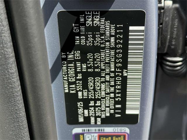 new 2025 Kia Sorento car, priced at $41,370