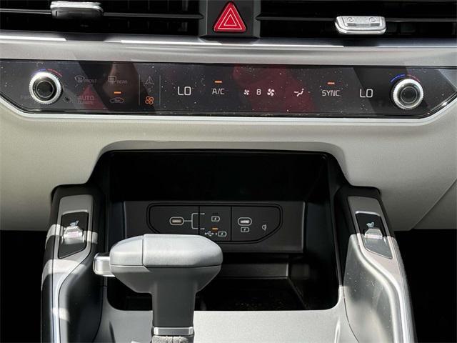 new 2025 Kia Sorento car, priced at $41,370