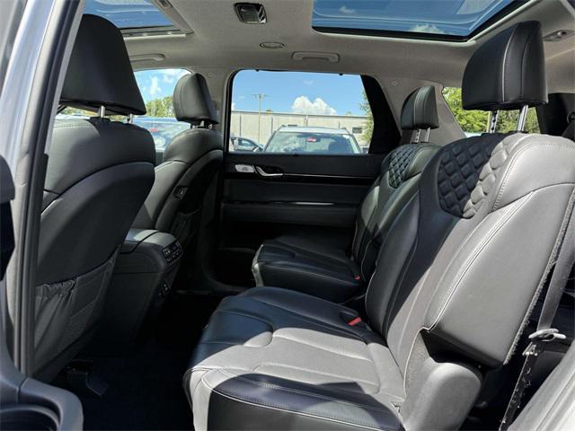 used 2022 Hyundai Palisade car, priced at $33,000