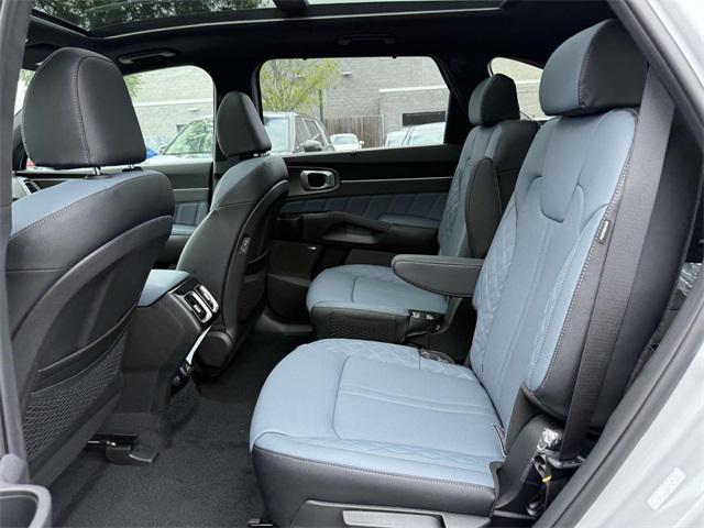 new 2025 Kia Sorento Plug-In Hybrid car, priced at $52,164