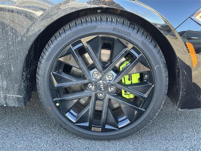 new 2025 Kia K5 car, priced at $37,165