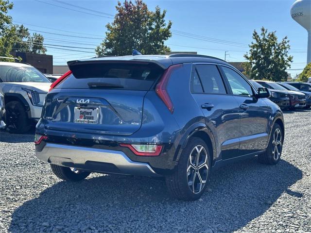 new 2025 Kia Niro car, priced at $30,612