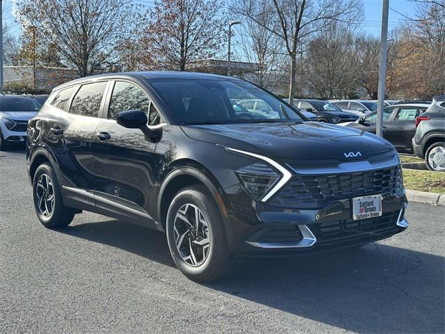 new 2025 Kia Sportage car, priced at $26,336