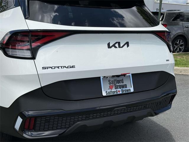 new 2025 Kia Sportage car, priced at $42,201