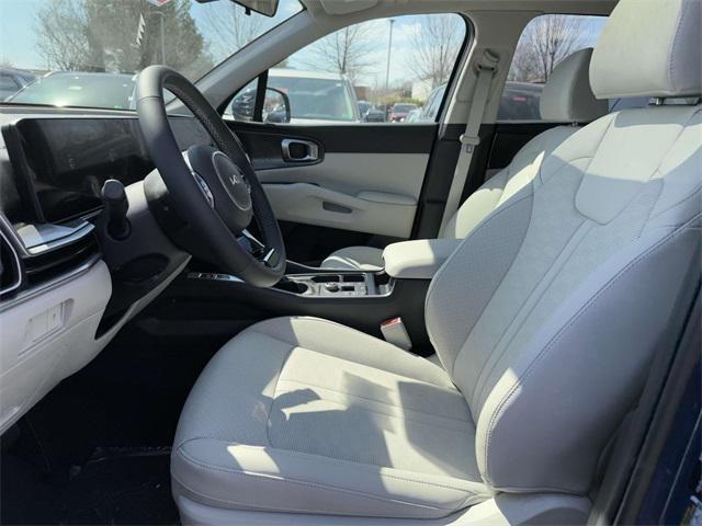 new 2025 Kia Sorento car, priced at $36,780