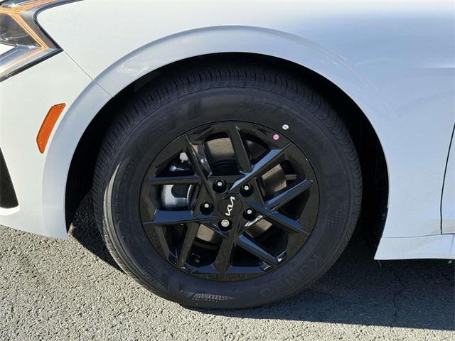 new 2026 Kia K5 car, priced at $26,678
