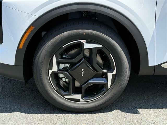 new 2026 Kia Sportage car, priced at $32,861