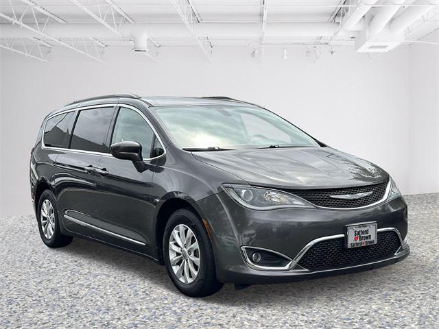 used 2017 Chrysler Pacifica car, priced at $12,681