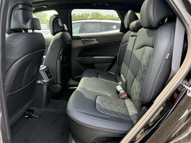 new 2025 Kia Sportage car, priced at $41,824