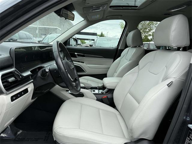 used 2023 Kia Telluride car, priced at $34,736