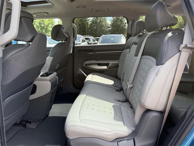 new 2026 Kia EV9 car, priced at $57,655