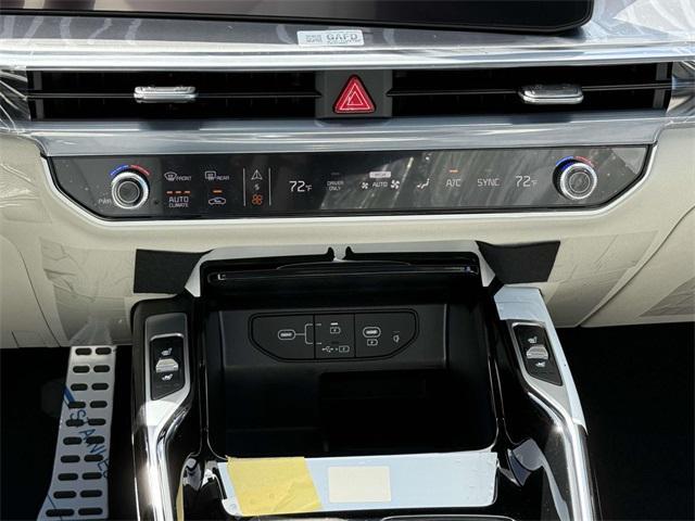new 2025 Kia Sorento Hybrid car, priced at $46,185