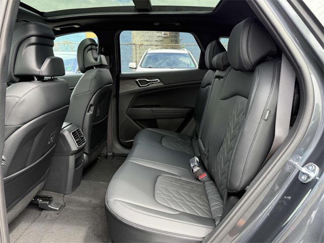 new 2025 Kia Sportage car, priced at $42,183