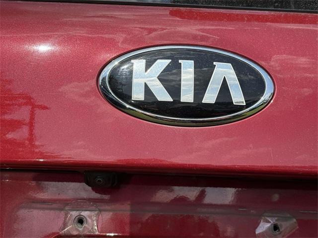 used 2014 Kia Sorento car, priced at $9,500