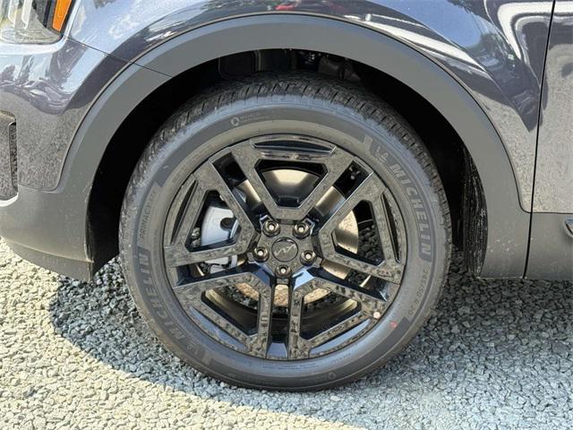 new 2025 Kia Telluride car, priced at $50,816