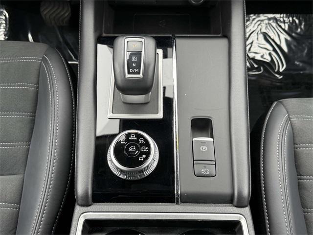used 2024 Mitsubishi Outlander car, priced at $24,998