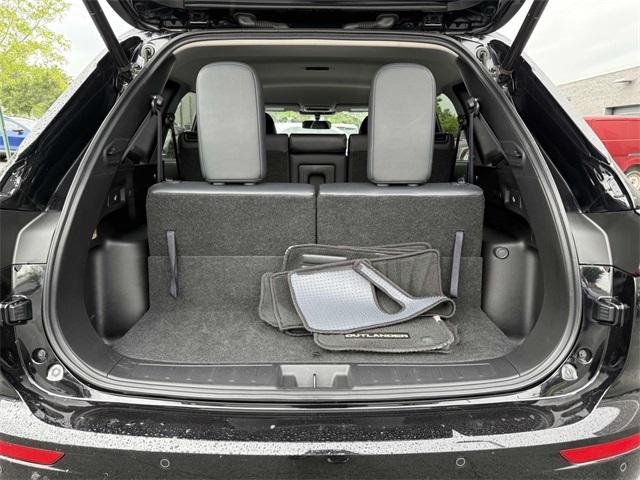 used 2024 Mitsubishi Outlander car, priced at $24,998