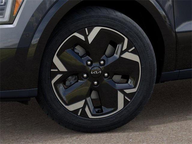 new 2025 Kia Niro EV car, priced at $45,002