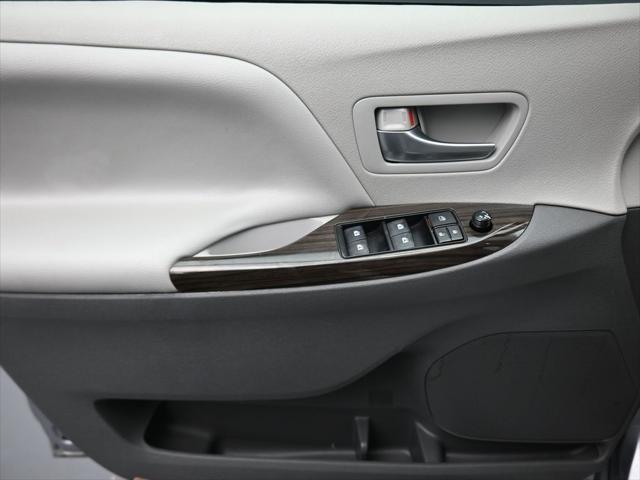 used 2018 Toyota Sienna car, priced at $17,599