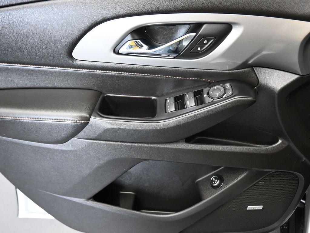 used 2018 Chevrolet Traverse car, priced at $20,998