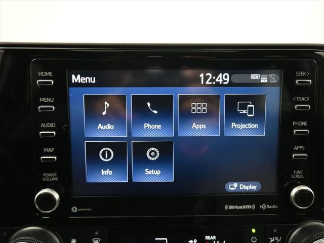 used 2022 Toyota Highlander car, priced at $34,399