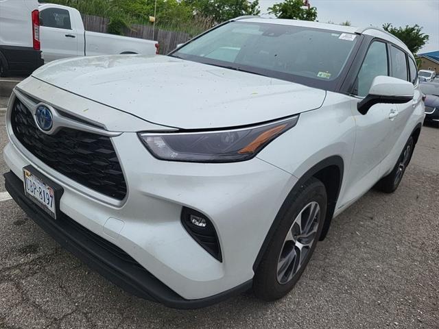 used 2022 Toyota Highlander Hybrid car, priced at $44,988