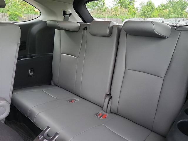 used 2022 Toyota Highlander Hybrid car, priced at $44,988