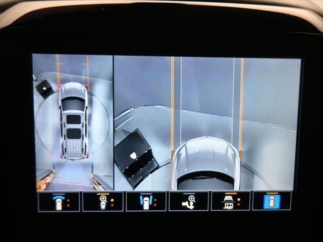 used 2023 Chevrolet Traverse car, priced at $36,488