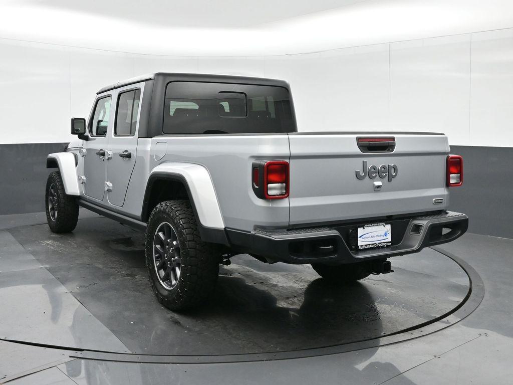 used 2022 Jeep Gladiator car, priced at $34,499