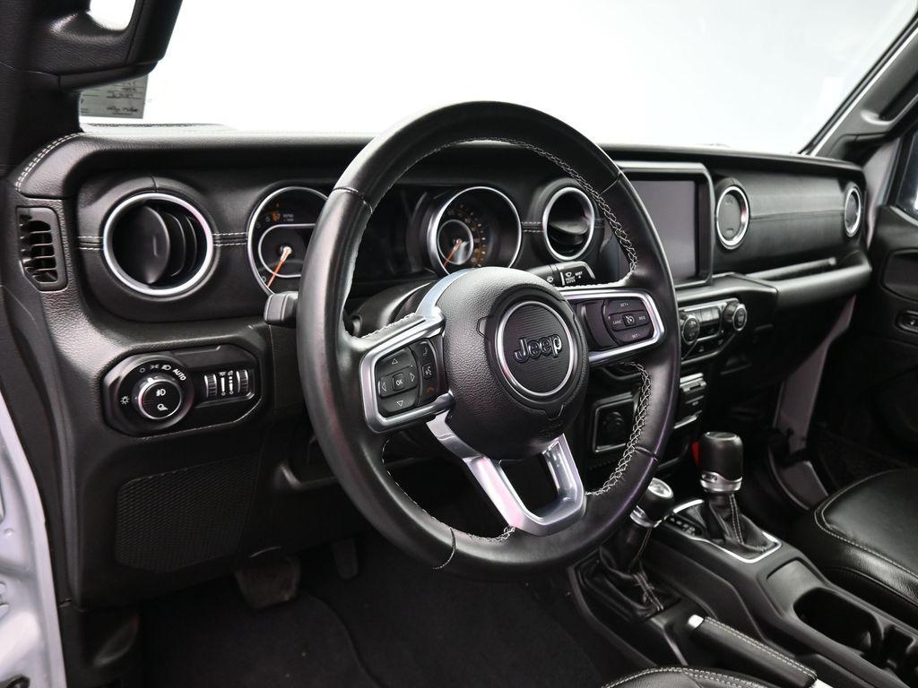 used 2022 Jeep Gladiator car, priced at $34,499