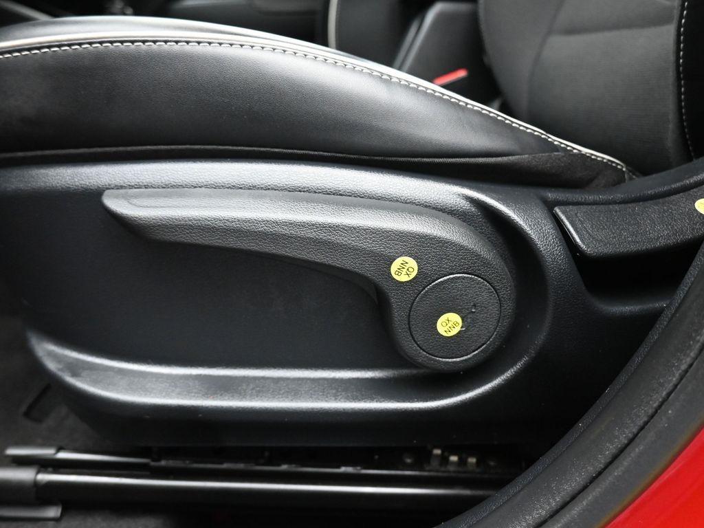 used 2022 Hyundai Venue car, priced at $18,999