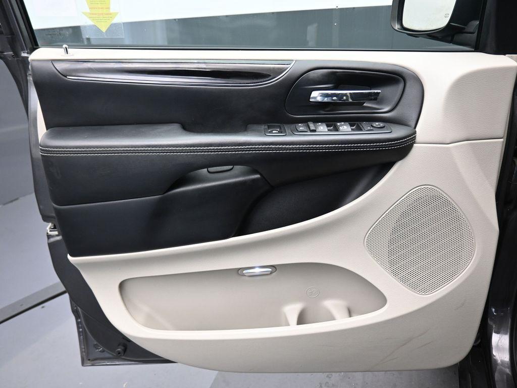 used 2016 Dodge Grand Caravan car, priced at $17,788