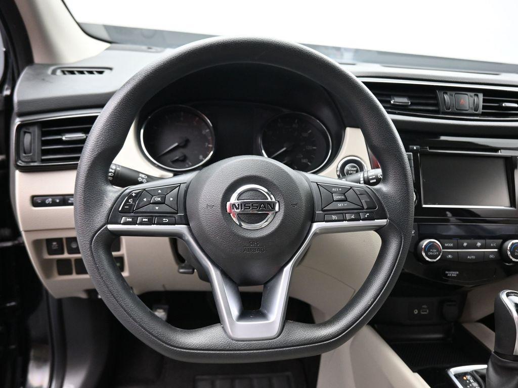 used 2020 Nissan Rogue Sport car, priced at $18,999