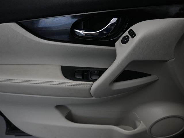 used 2020 Nissan Rogue Sport car, priced at $18,899