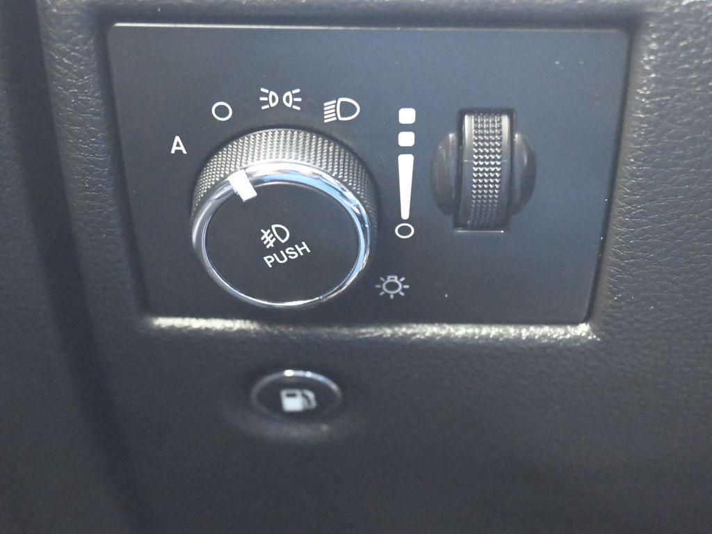 used 2018 Jeep Grand Cherokee car, priced at $20,987