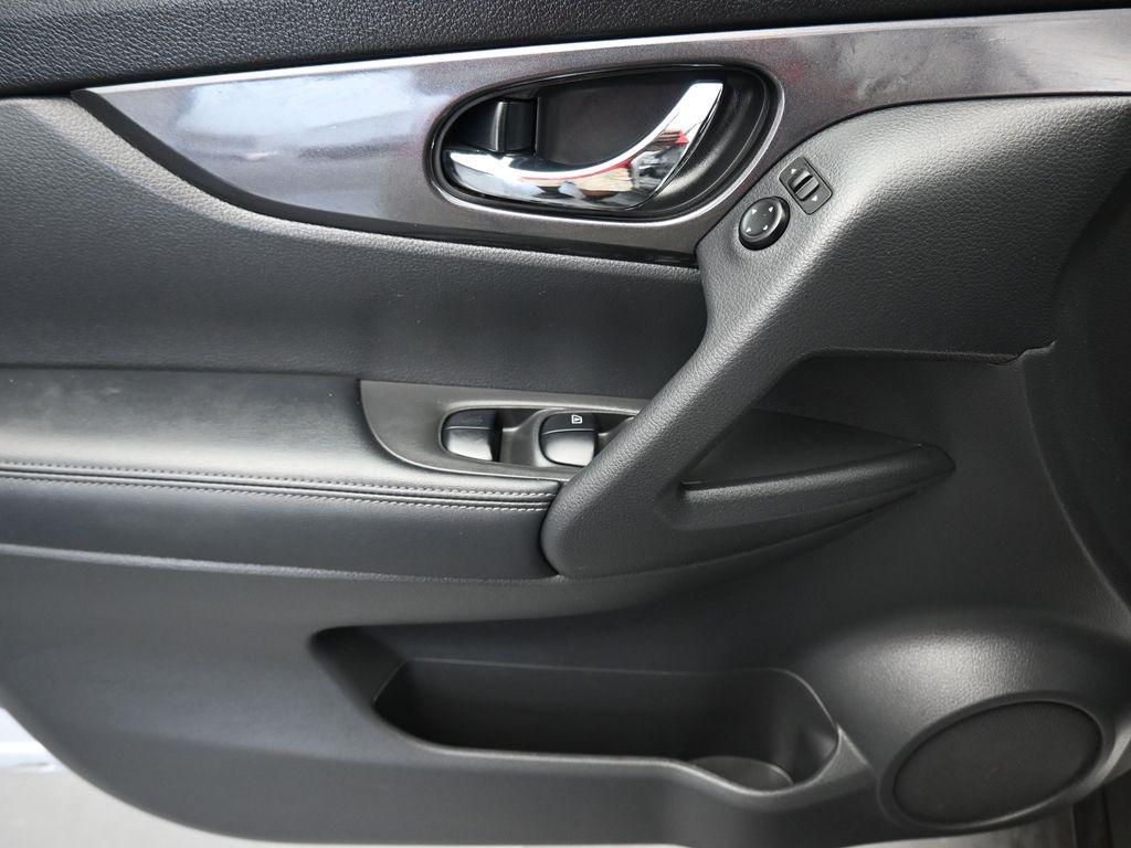 used 2020 Nissan Rogue car, priced at $20,998