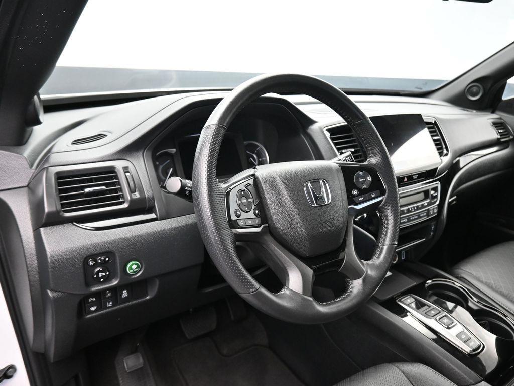 used 2023 Honda Passport car, priced at $36,478