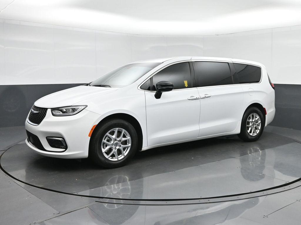 used 2024 Chrysler Pacifica car, priced at $33,999